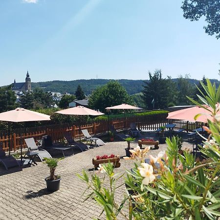 Berghotel Steiger - Pfotenurlaub Schneeberg  Exterior foto