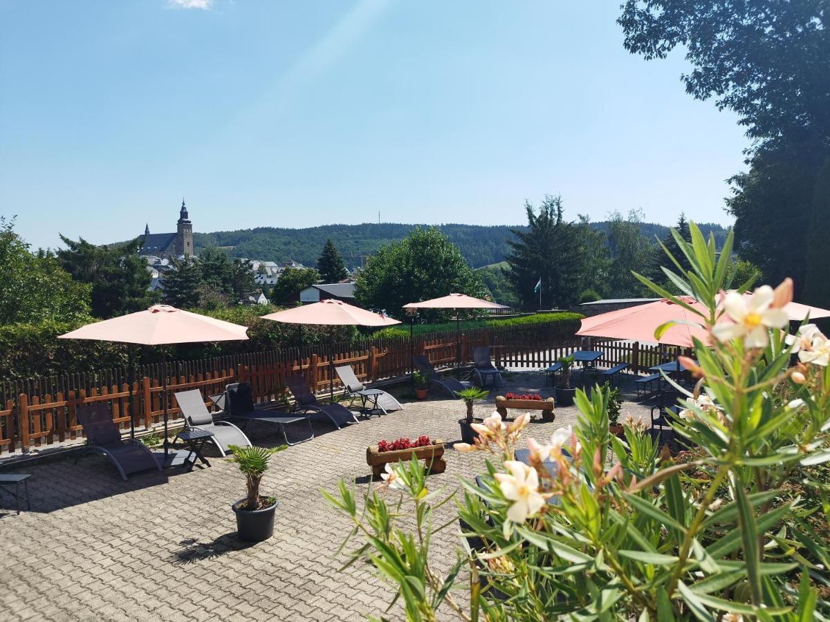 Berghotel Steiger - Pfotenurlaub Schneeberg  Exterior foto